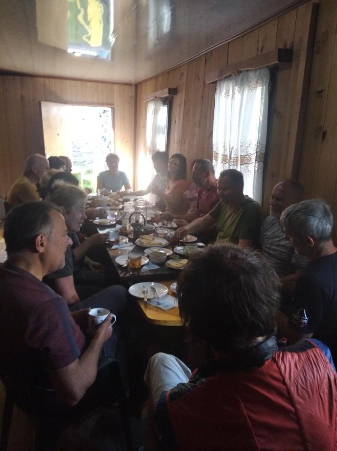 Guest House Buba Ushguli Bagian luar foto